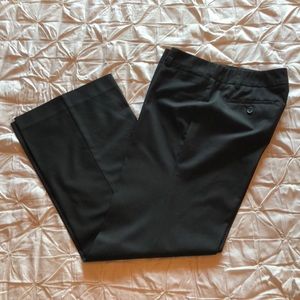 NY & Co Sz 6 Petite Black Slacks